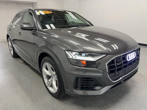 2023 Audi Q8 55 Prestige