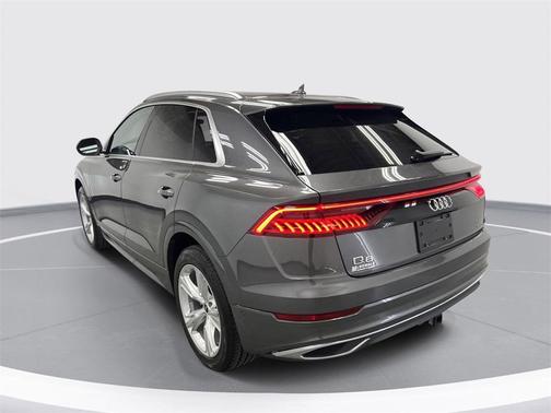 2023 Audi Q8 55 Prestige