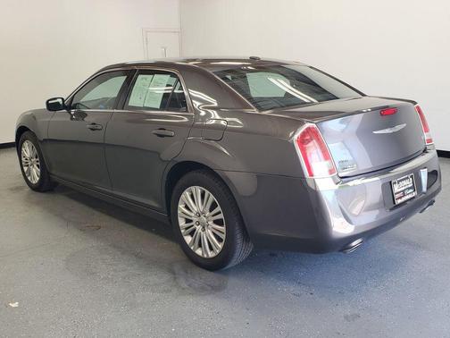 Deep Cherry Red Crystal Pearlcoat 2014 Chrysler 300 S