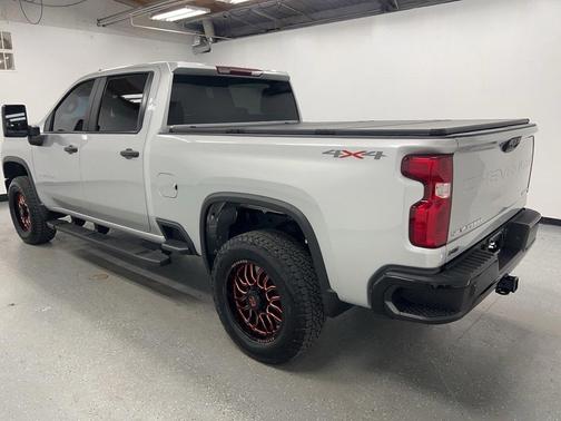 2023 Chevrolet Silverado 2500 Custom