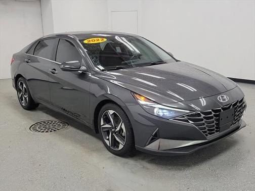 2022 Hyundai ELANTRA Limited