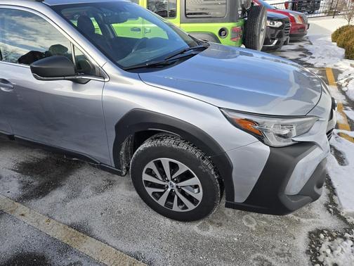 2025 Subaru Outback Base