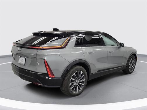 2025 Cadillac LYRIQ Sport