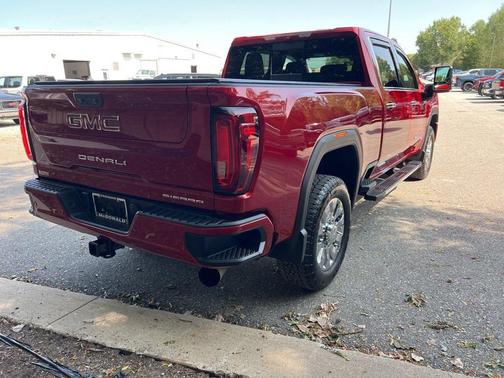 2023 GMC Sierra 3500 Denali