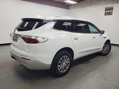 Summit White 2023 Buick Enclave Essence FWD