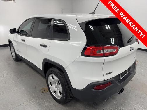 2016 Jeep Cherokee Sport