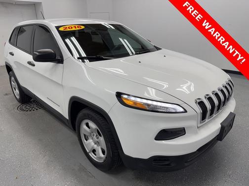 2016 Jeep Cherokee Sport