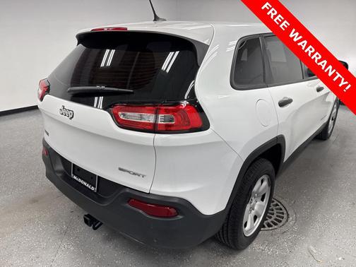 2016 Jeep Cherokee Sport