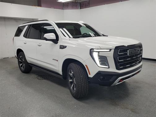 2025 GMC Yukon 4WD AT4