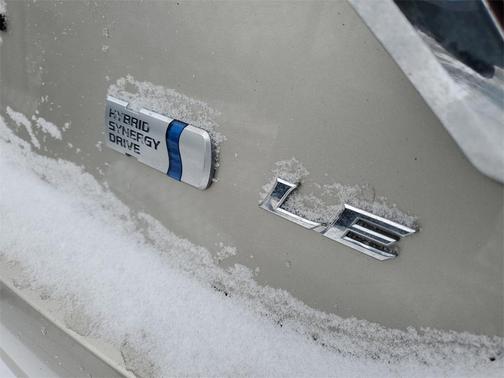 2017 Toyota Camry Hybrid LE