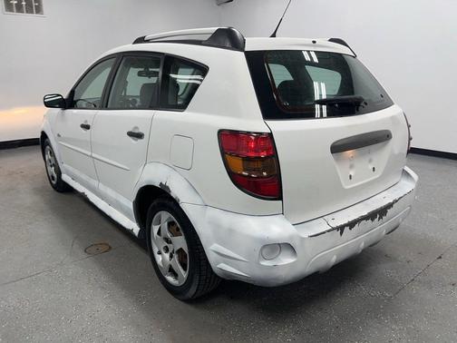 2008 Pontiac Vibe Base