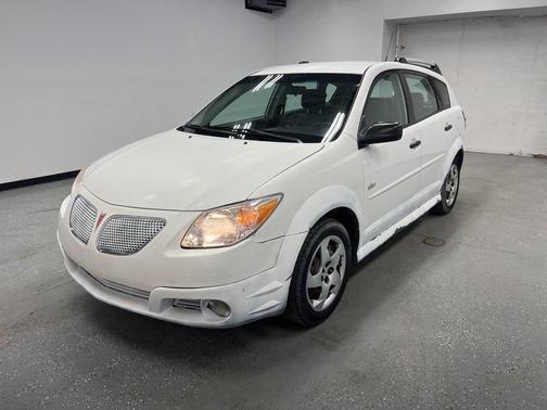 2008 Pontiac Vibe Base