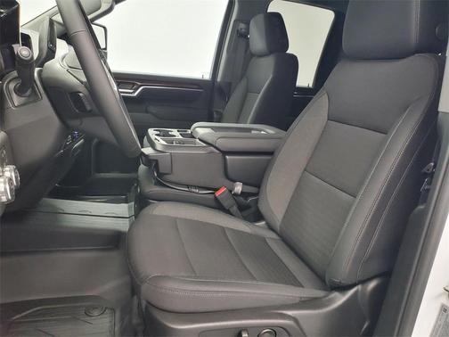 2026 GMC Sierra 2500 SLE