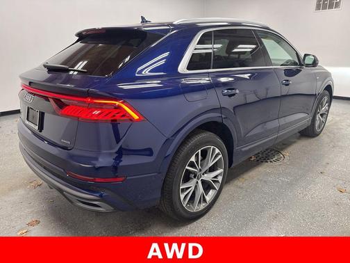 2022 Audi Q8 quattro