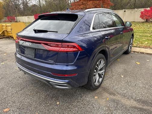2022 Audi Q8 quattro