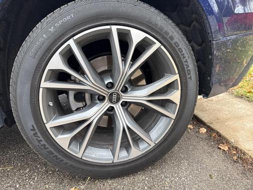 2022 Audi Q8 quattro