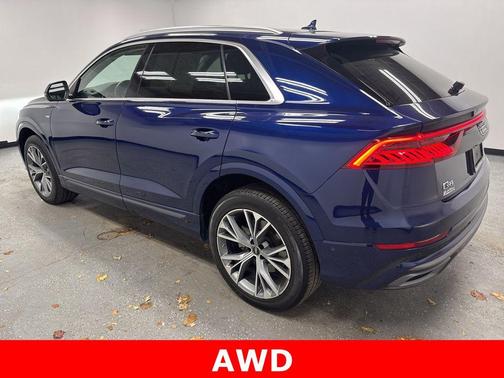 2022 Audi Q8 quattro