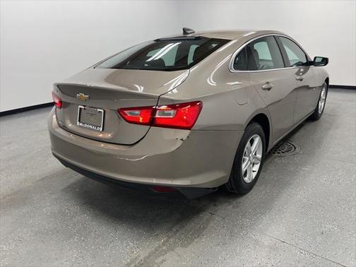 2022 Chevrolet Malibu 1LS