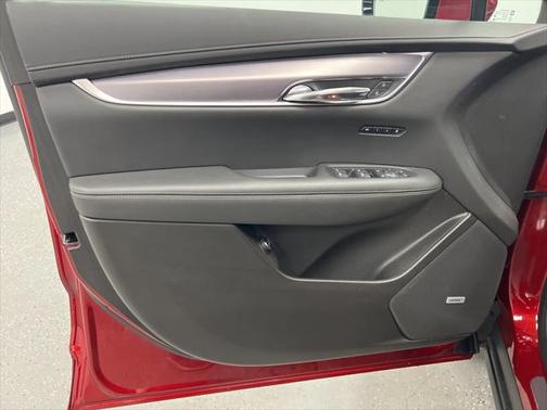 2023 Cadillac XT6 Luxury AWD