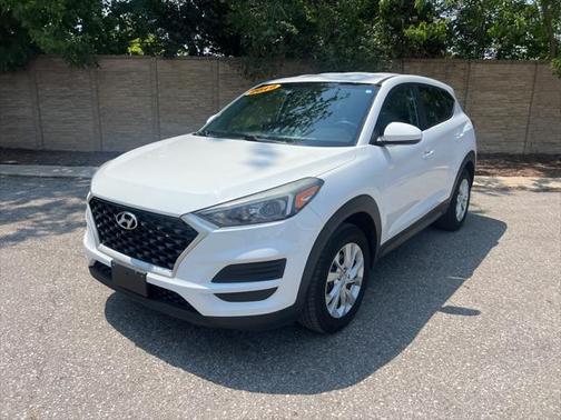 2019 Hyundai TUCSON SE
