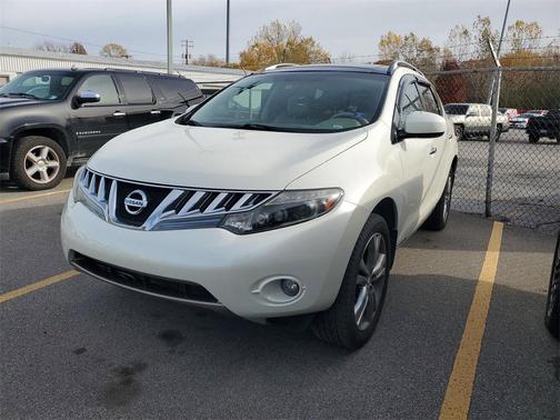 2010 Nissan Murano LE