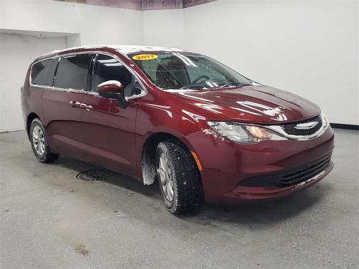 2017 Chrysler Pacifica Touring