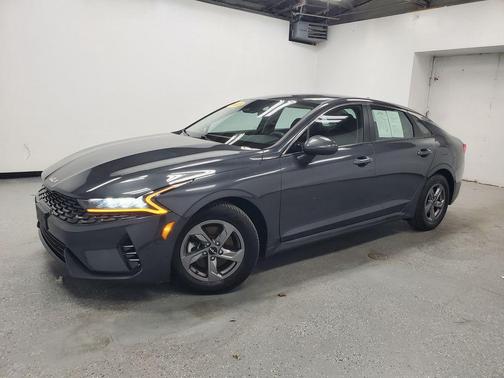 Gravity Gray 2023 Kia K5 LXS