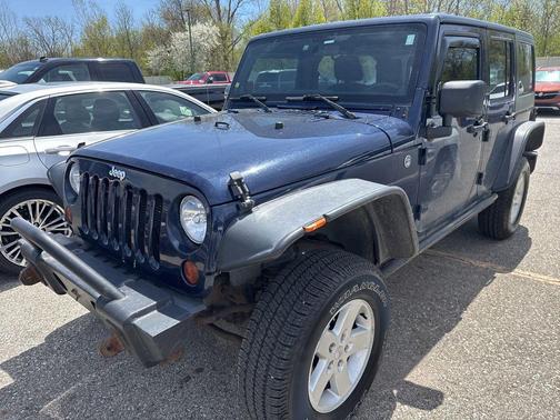 True Blue Pearlcoat 2013 Jeep Wrangler Unlimited Sport