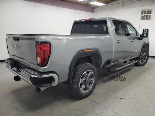 2026 GMC Sierra 2500 SLE