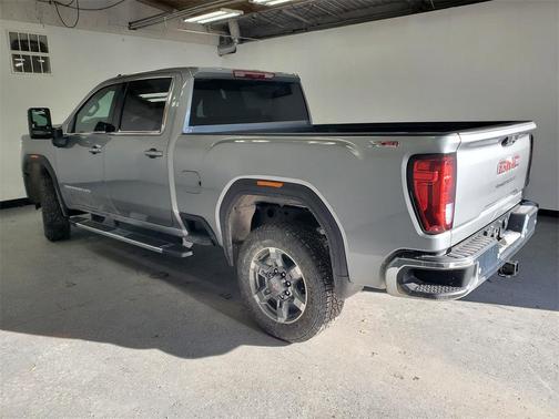 2026 GMC Sierra 2500 SLE