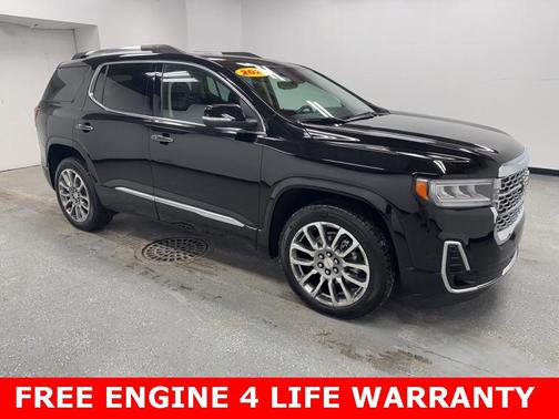 2022 GMC Acadia Denali