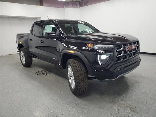 2025 GMC Canyon Base