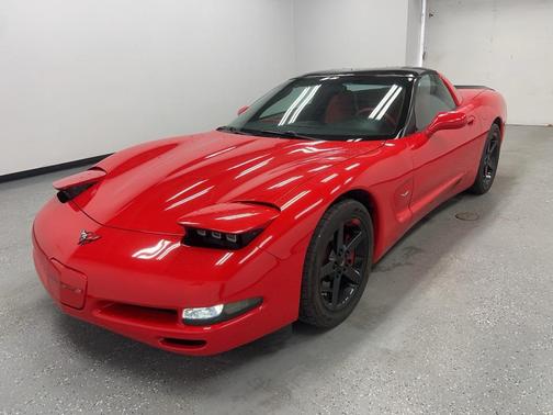 2004 Chevrolet Corvette Base