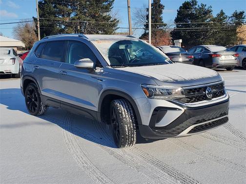 2022 Volkswagen Taos 1.5T SE