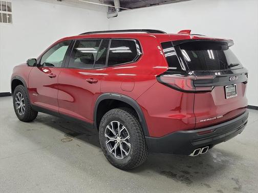2025 GMC Acadia AWD AT4