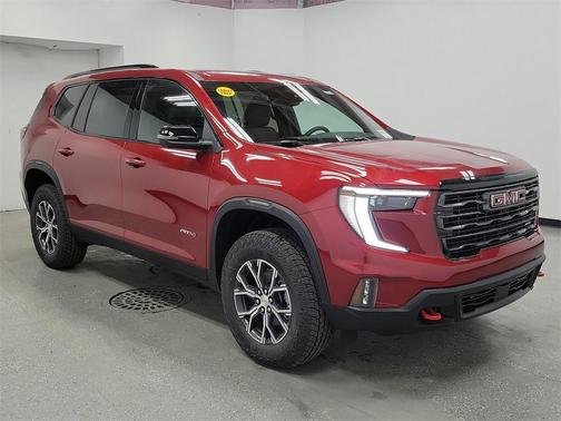 2025 GMC Acadia AWD AT4