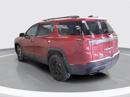 2023 GMC Acadia AWD AT4