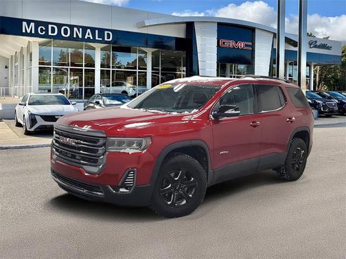 2023 GMC Acadia AWD AT4