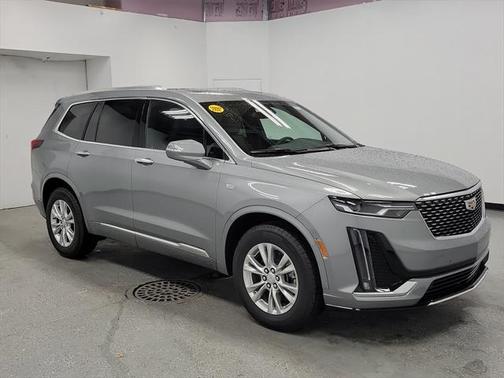 2025 Cadillac XT6 Luxury FWD