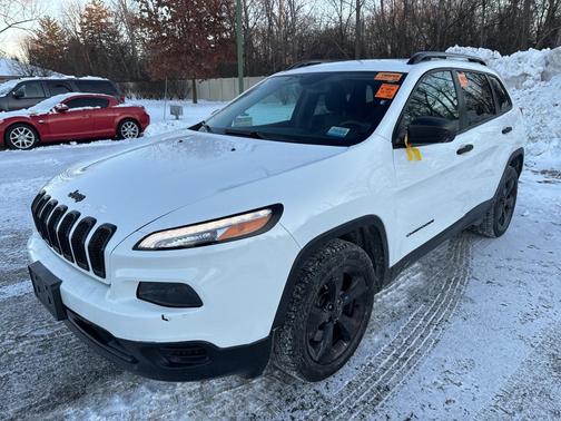 2018 Jeep Cherokee Sport