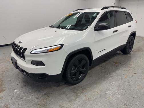 2018 Jeep Cherokee Sport