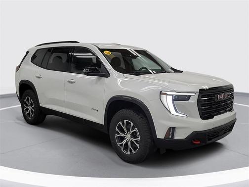 2025 GMC Acadia AWD AT4