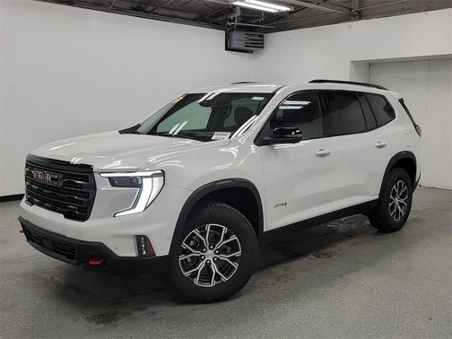 2025 GMC Acadia AWD AT4