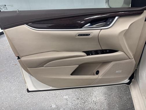 2014 Cadillac XTS Luxury