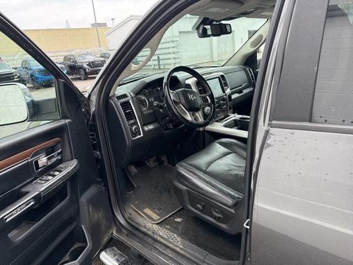 2016 RAM 1500 Laramie