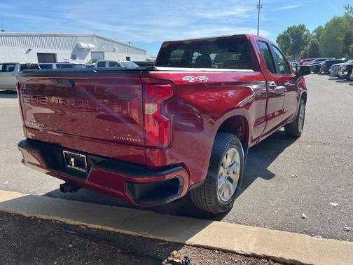 2020 Chevrolet Silverado 1500 Custom