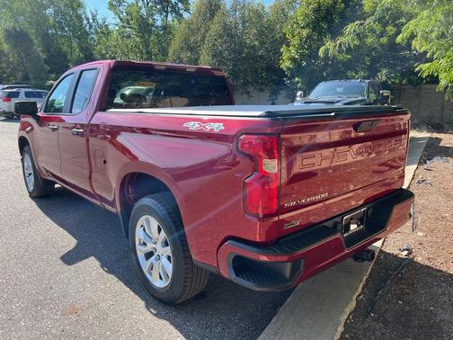 2020 Chevrolet Silverado 1500 Custom