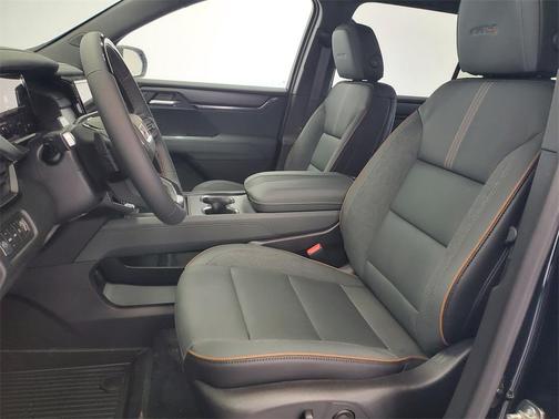 2026 GMC Acadia AT4 AWD