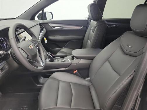 2025 Cadillac XT6 Luxury AWD