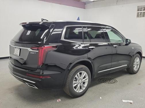 2025 Cadillac XT6 Luxury AWD